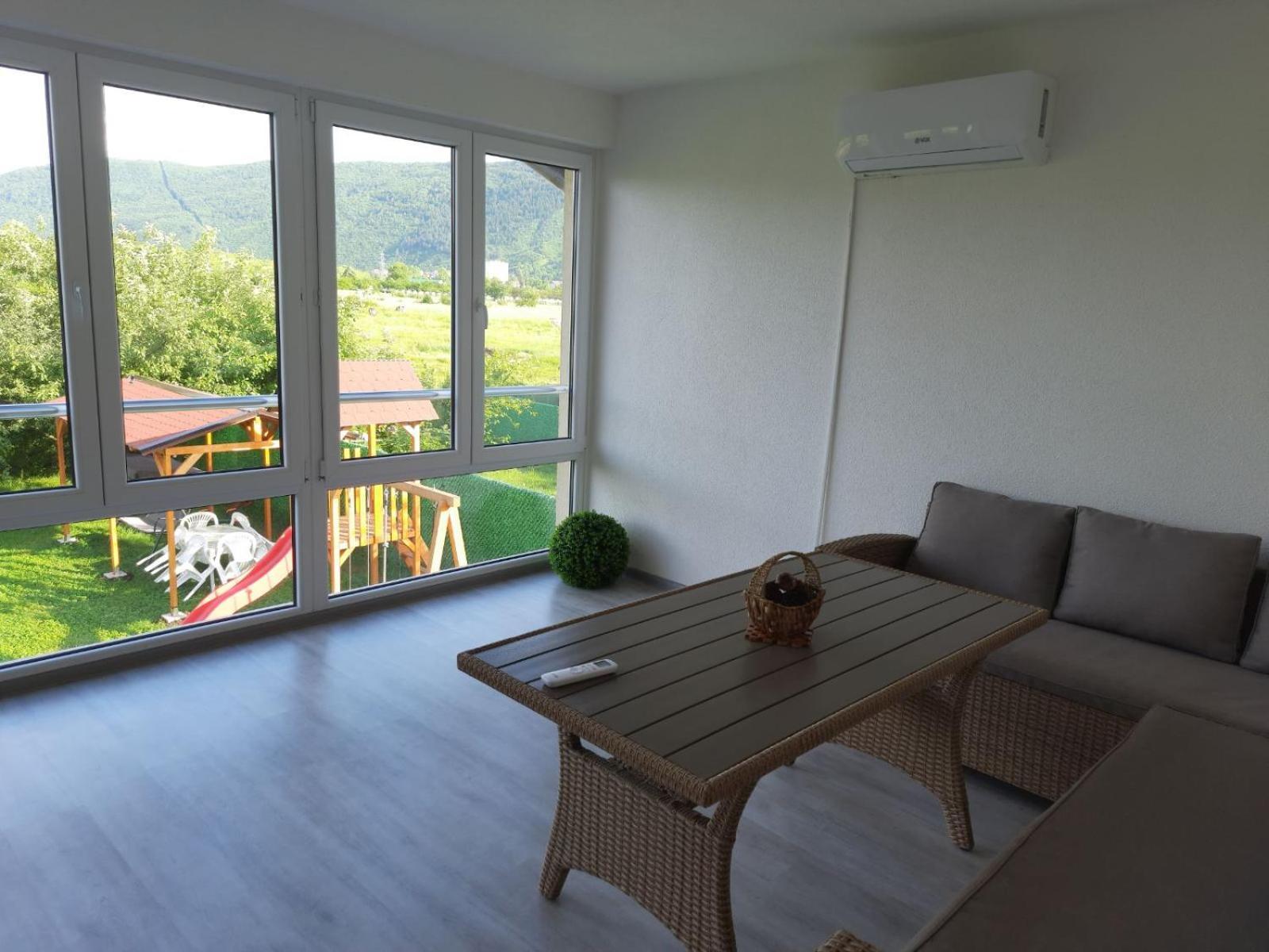 Villa Nea Ilidza *